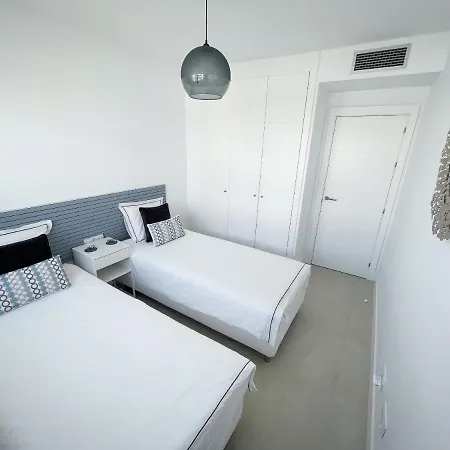 Pure South Apartment