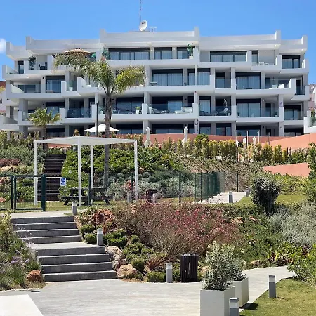 Pure South Apartment